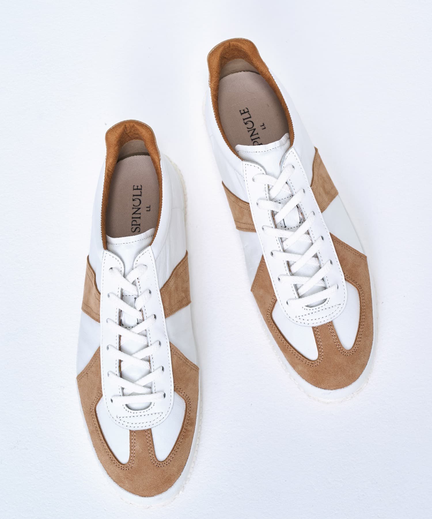 SP-1047 White/Beige