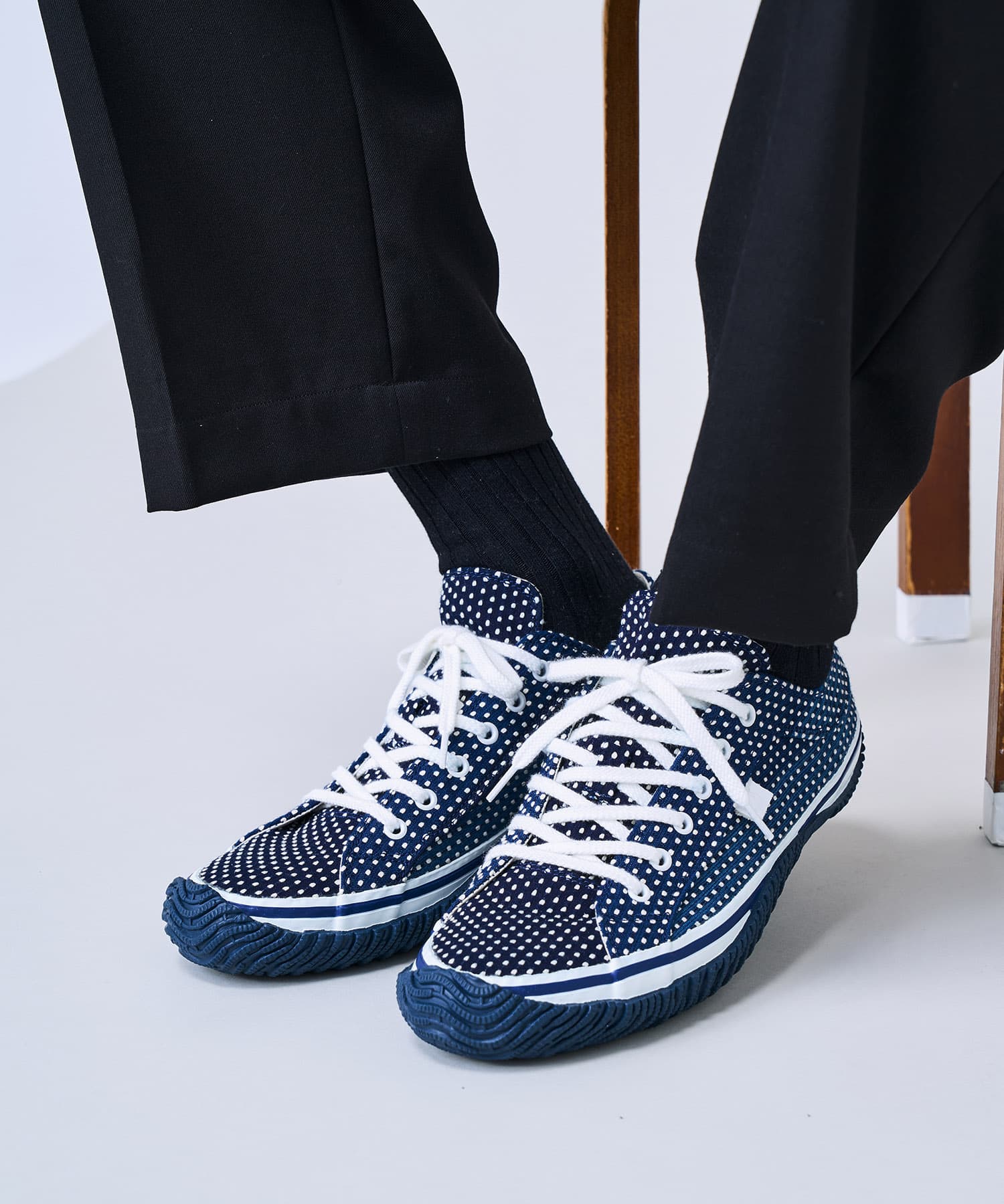 SP-1062 Navy - SPINGLE