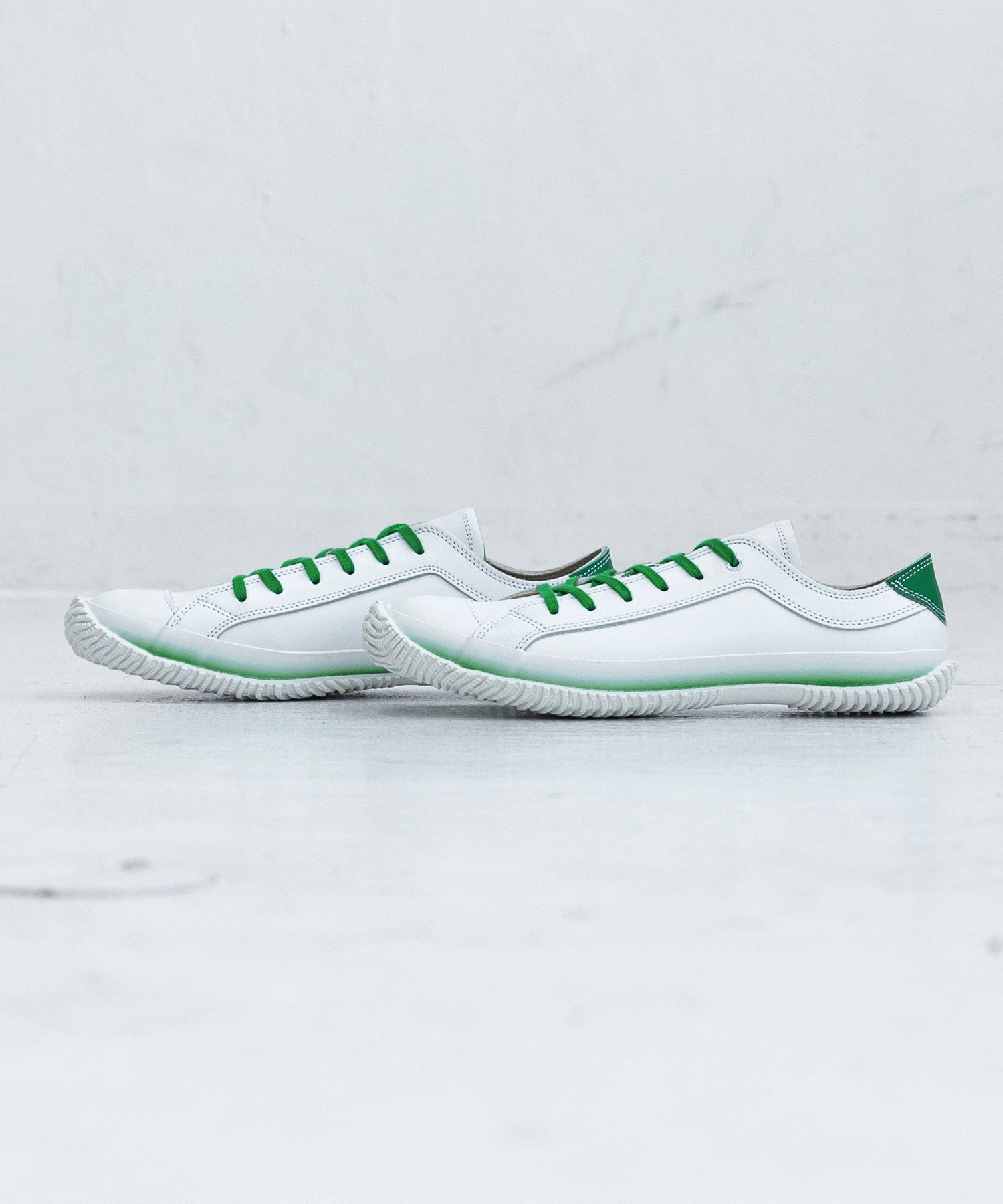 SP-108 White/Green - SPINGLE
