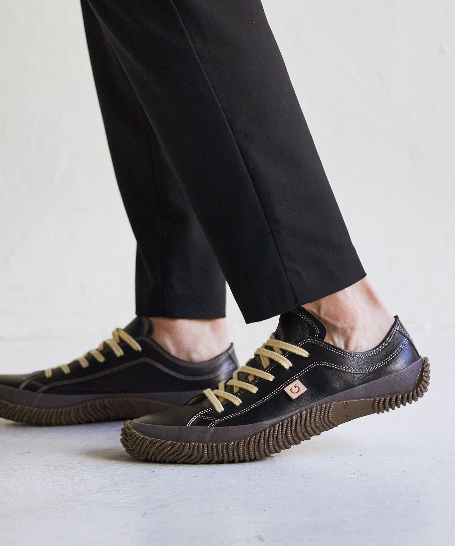 SP-110 Black - SPINGLE