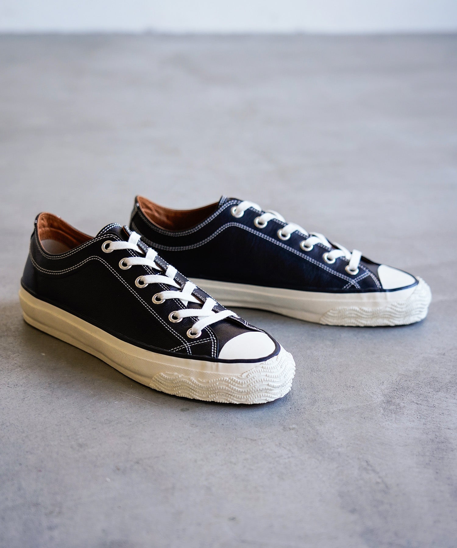 SP-1305 Black - SPINGLE