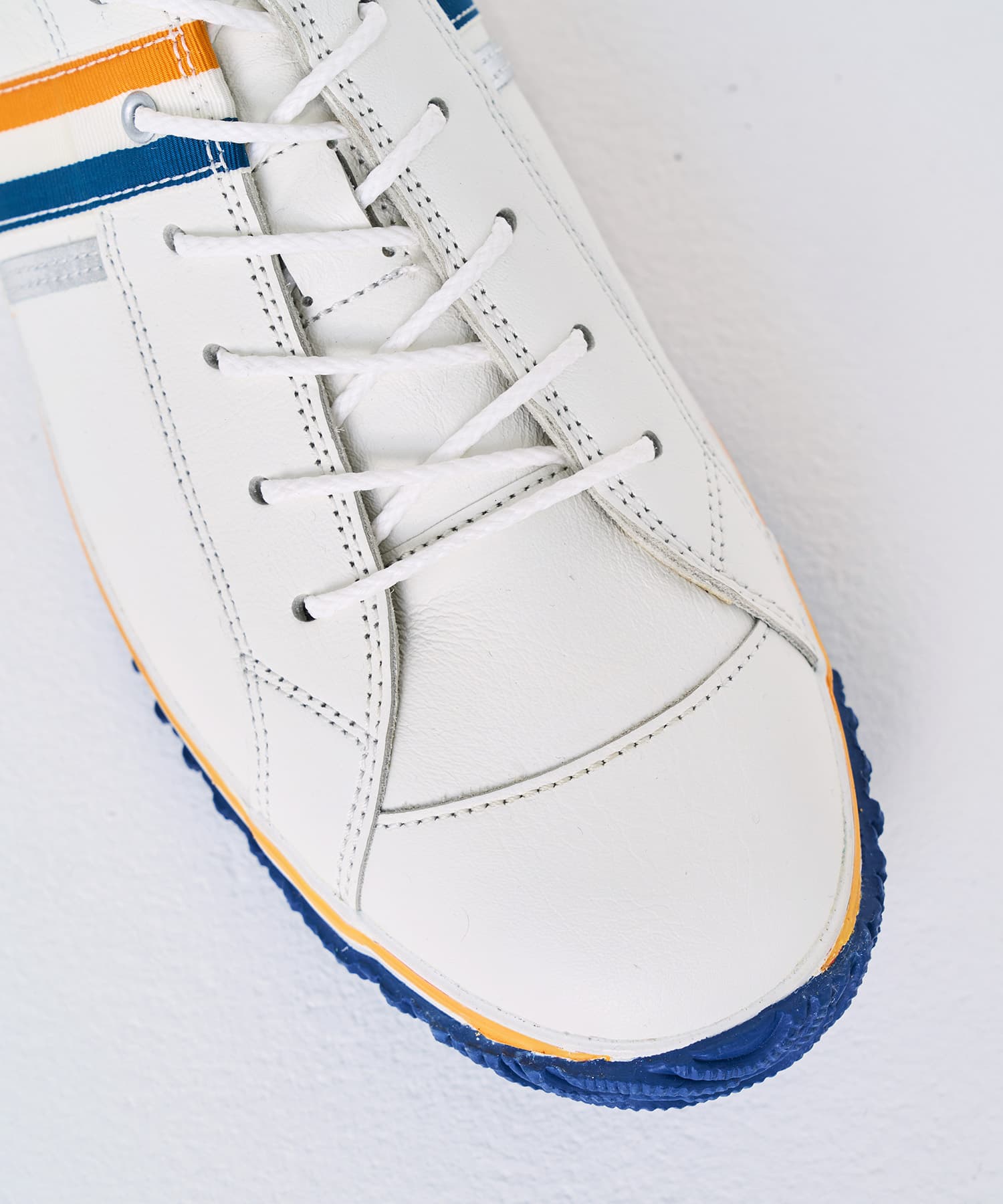 SP-168 White/Orange