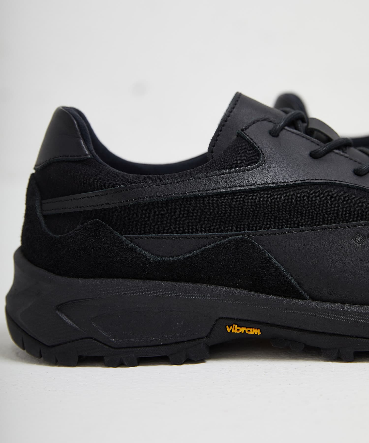 SP-1906 Black - SPINGLE