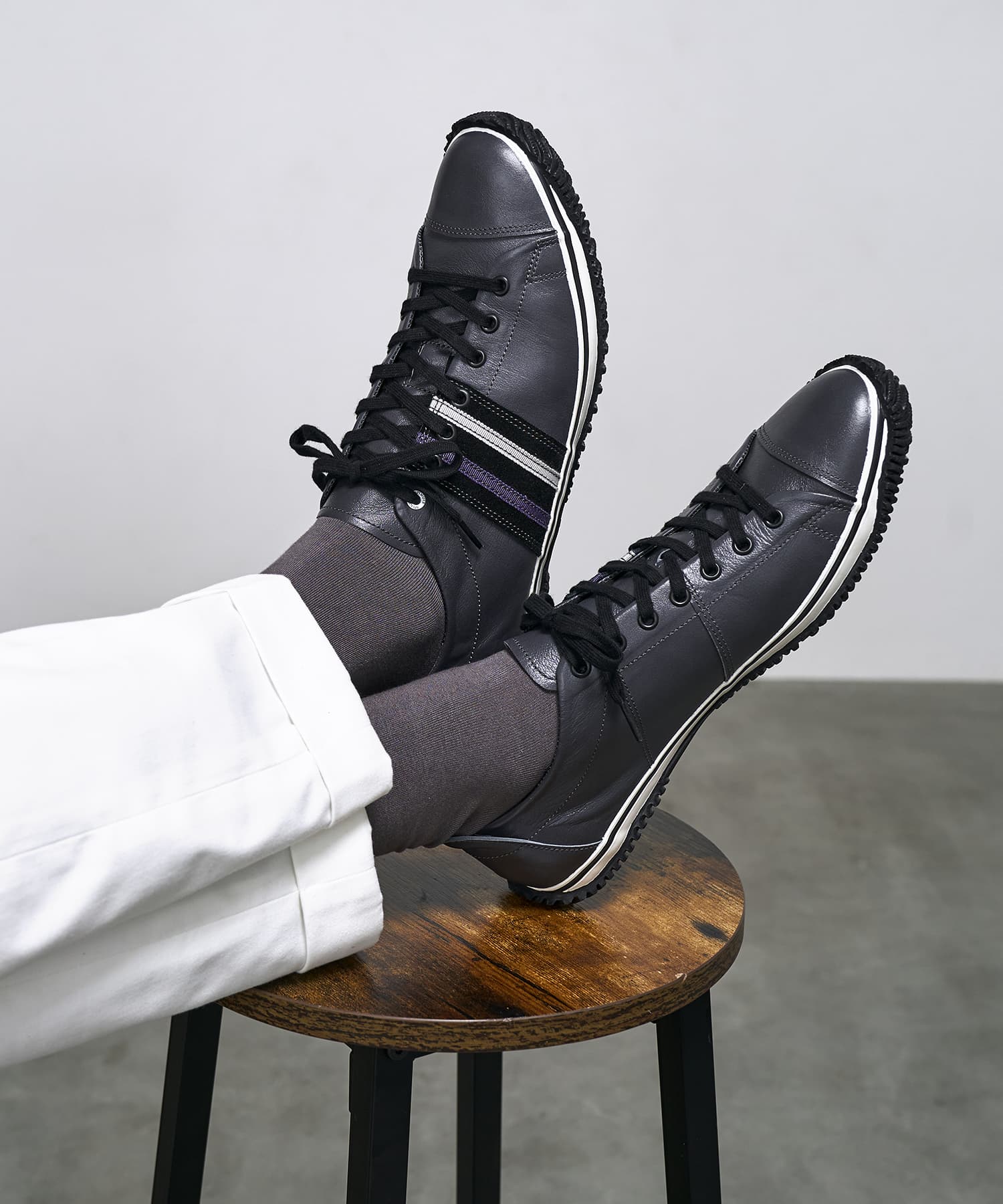 SP-198 Charcoal Gray - SPINGLE