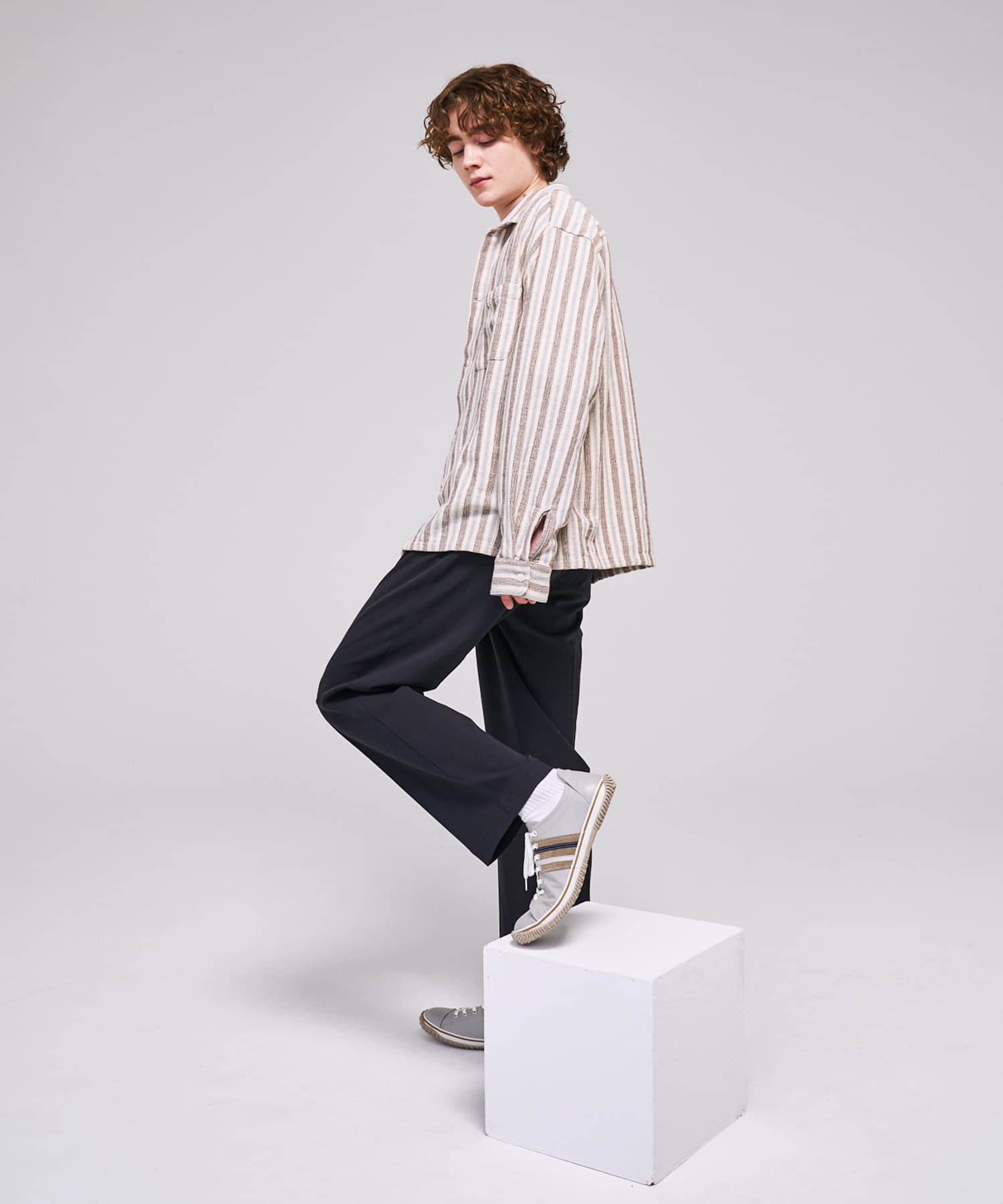 SP-198 Light Gray - SPINGLE