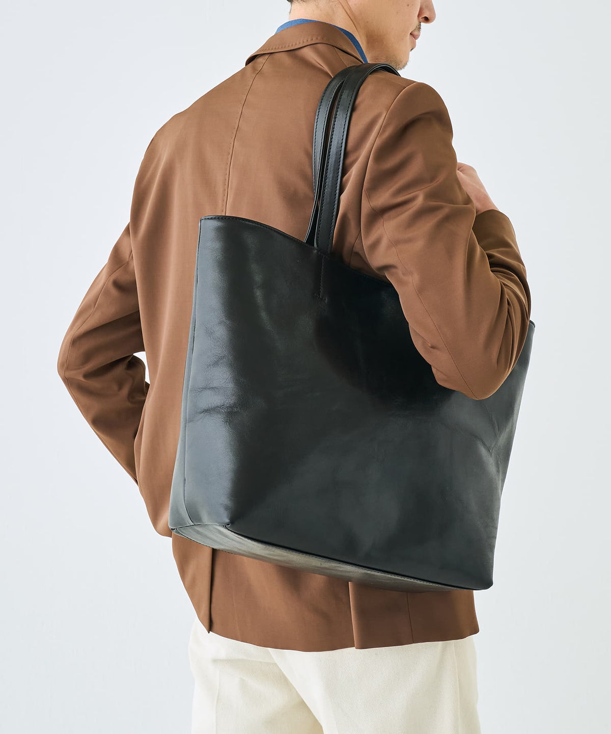 SPB-101IL Black Leather Tote Bag