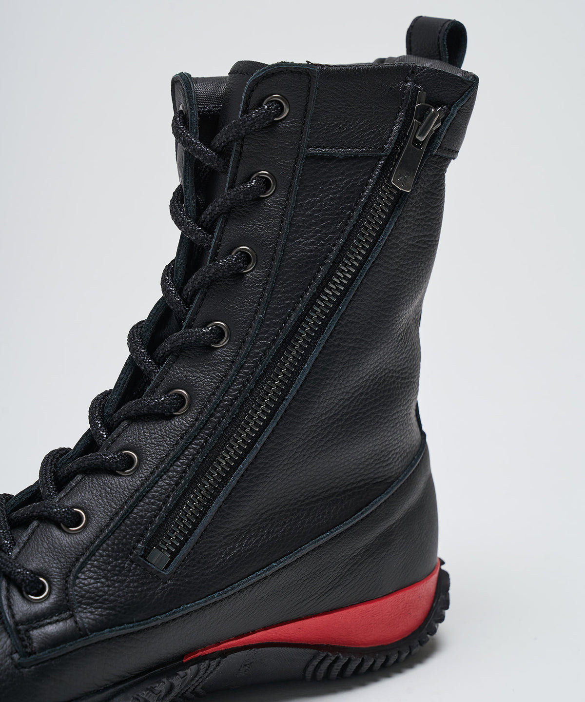 SP-1428 Black/Red