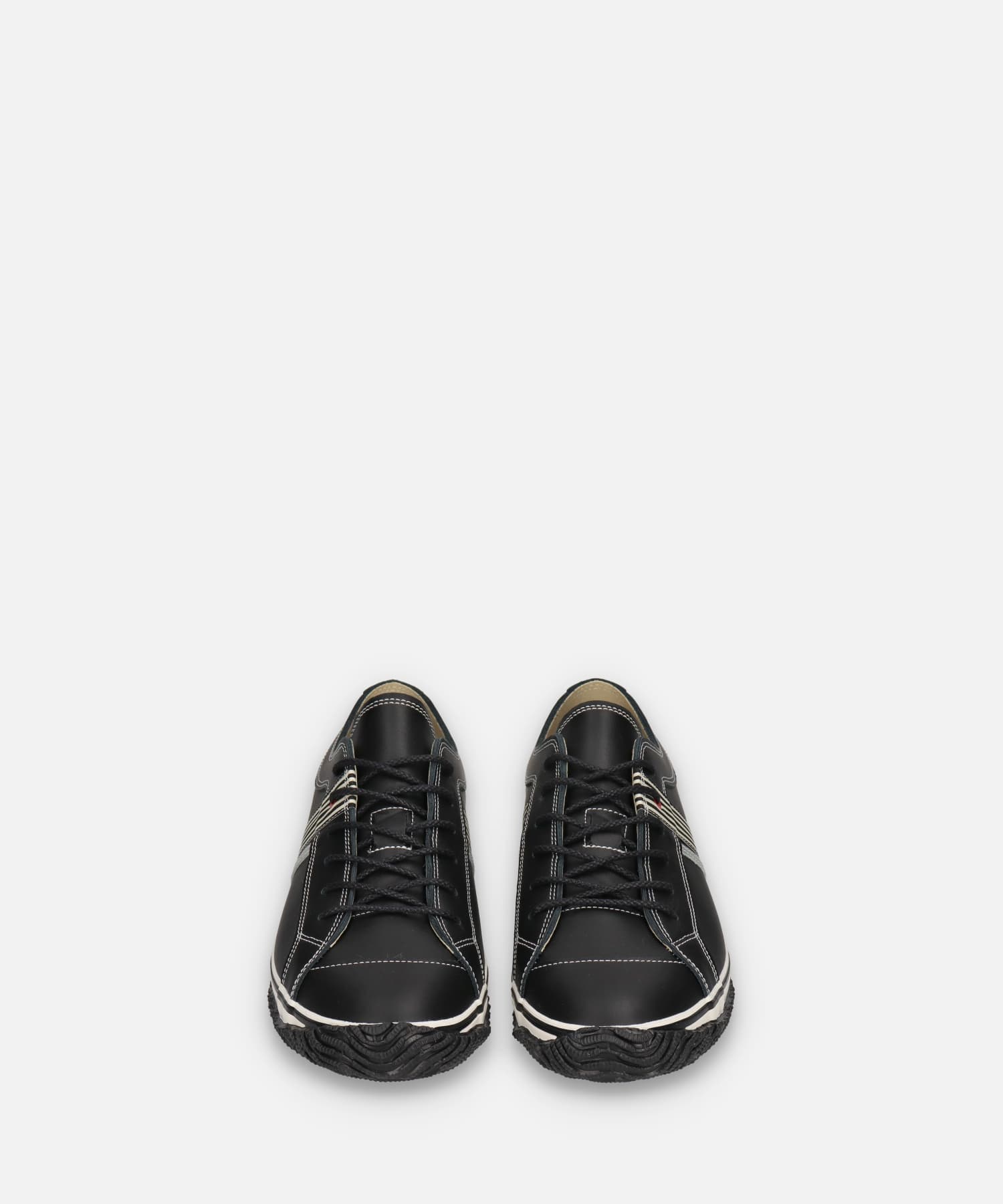 SP-168 Black/White
