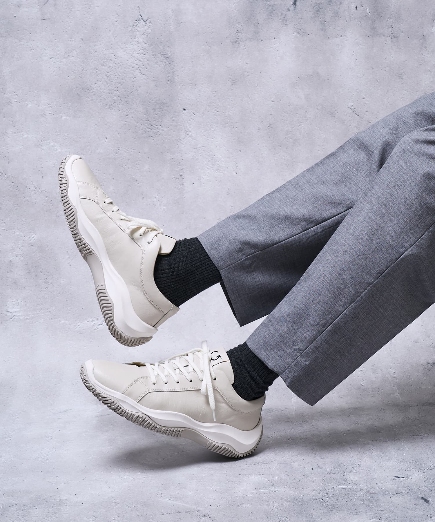 SP-1908 Ivory - SPINGLE