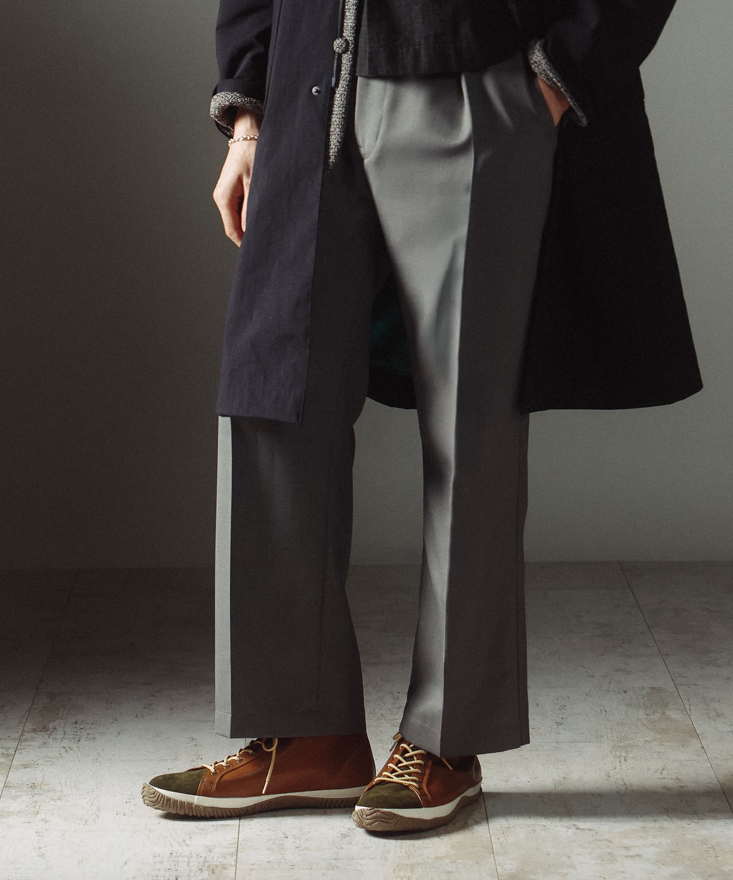 SP-450 Khaki/Dark Brown