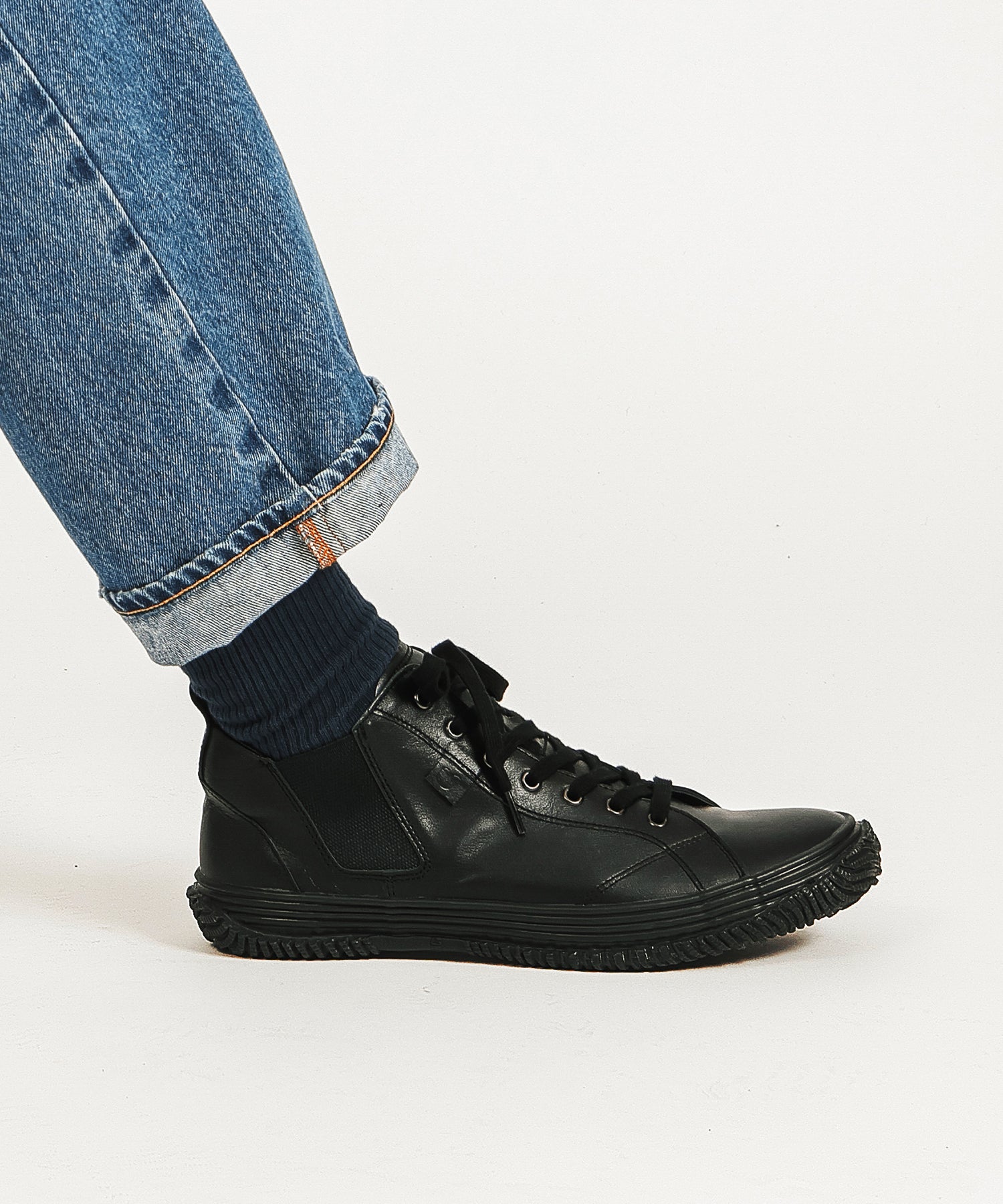 SP-442 Black/Black